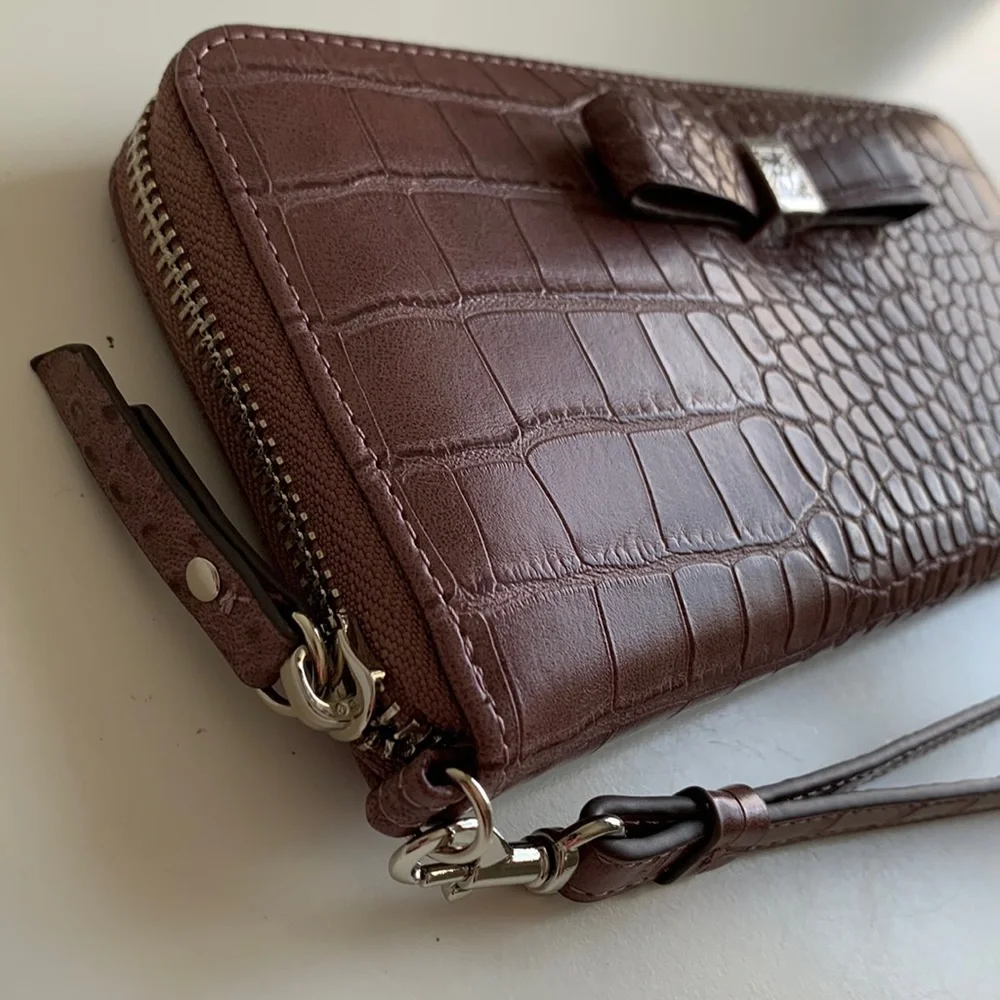 NWOT Anne Klein Wallet Wristlet in Mauve Pink